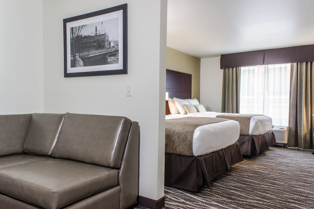 Cobblestone Hotel & Suites - Chippewa Falls Exterior photo