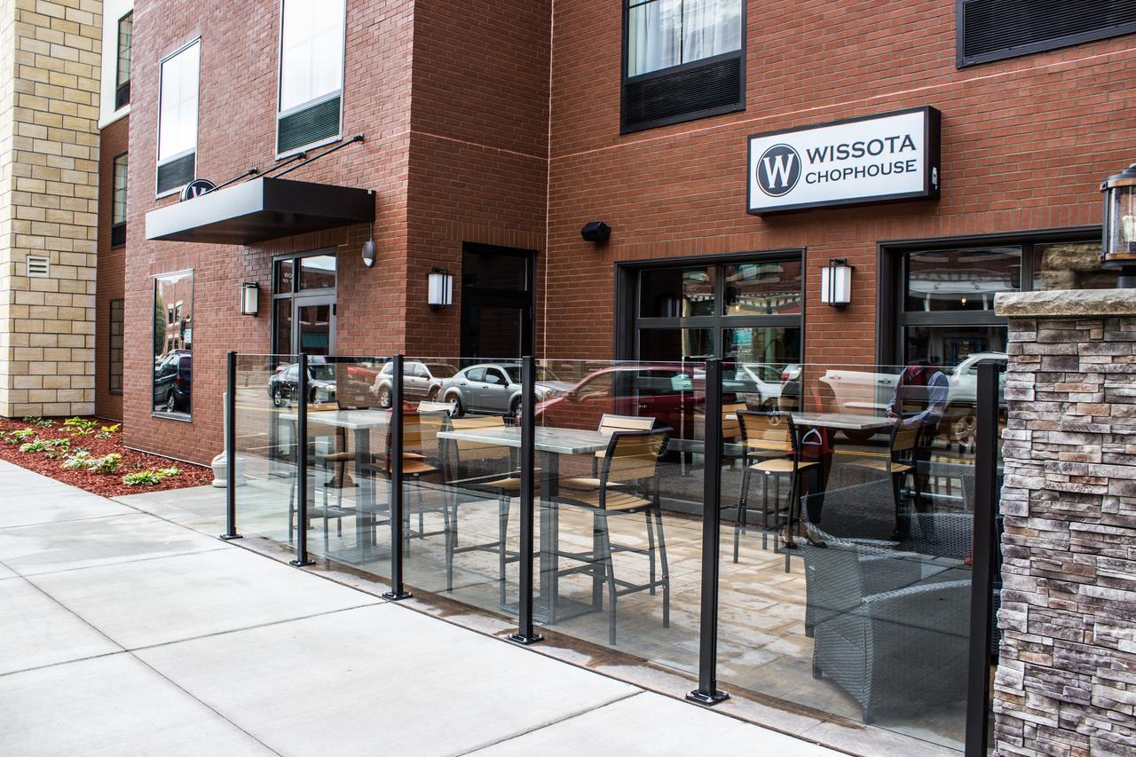 Cobblestone Hotel & Suites - Chippewa Falls Exterior photo